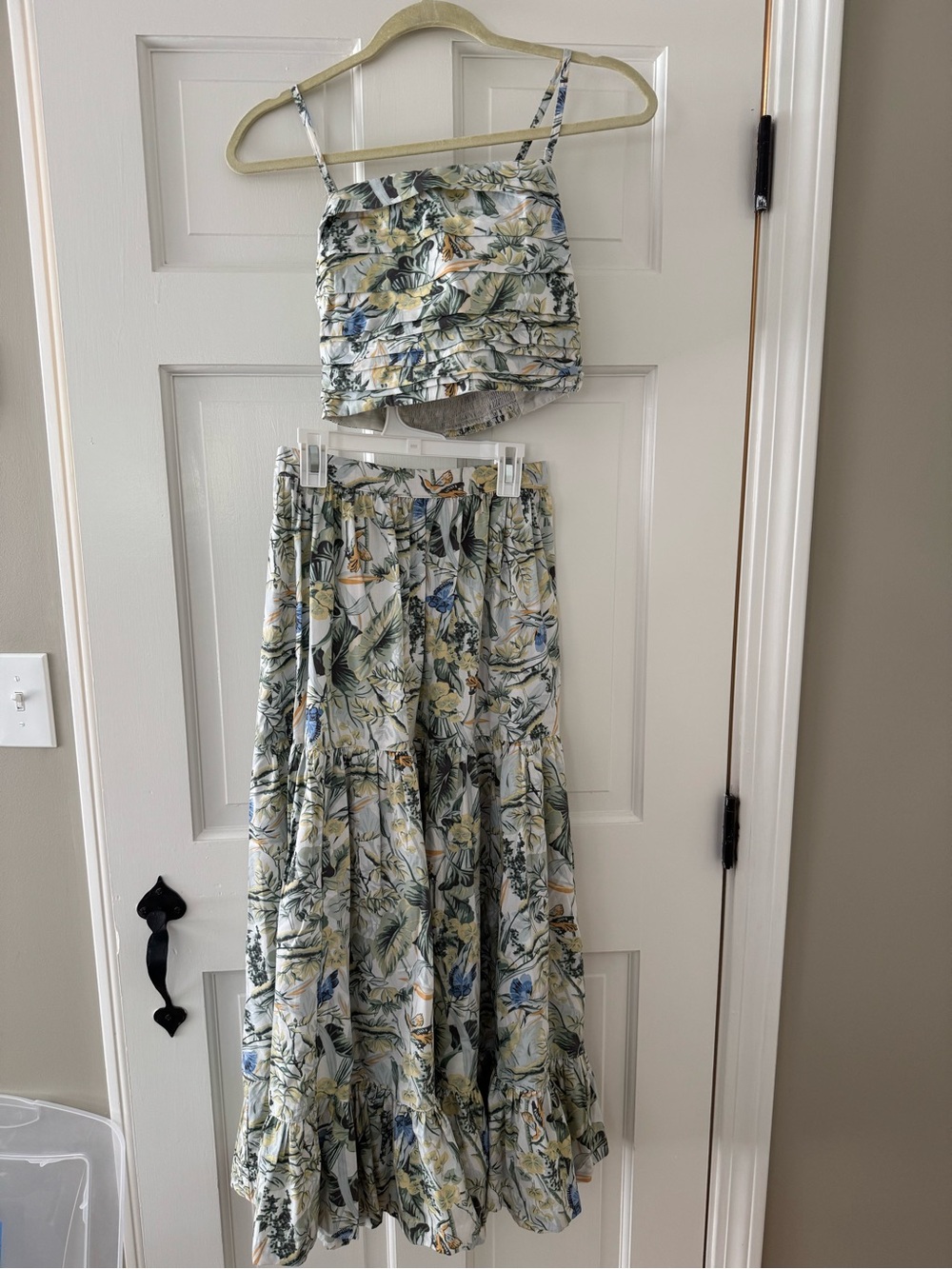 Abercrombie & Fitch floral set
